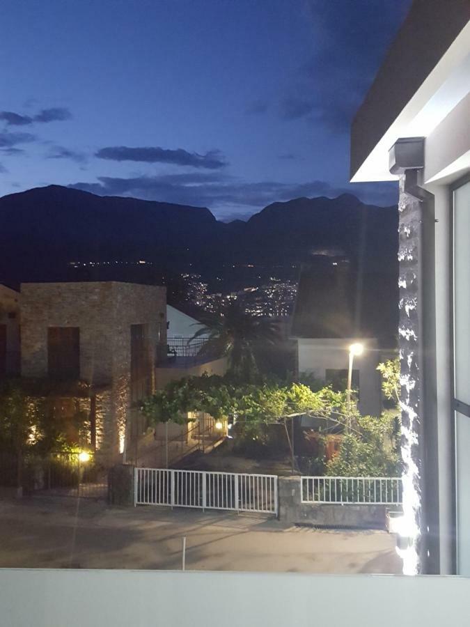 Guesthouse Laterna Herceg Novi Eksteriør bilde